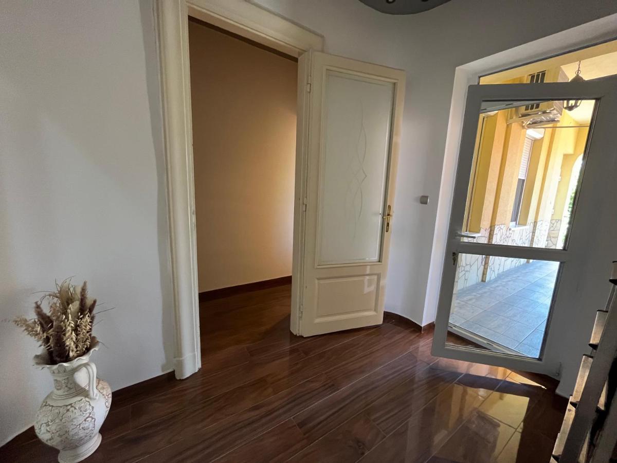 Szechenyi Aparman Apartment Miskolc Bagian luar foto