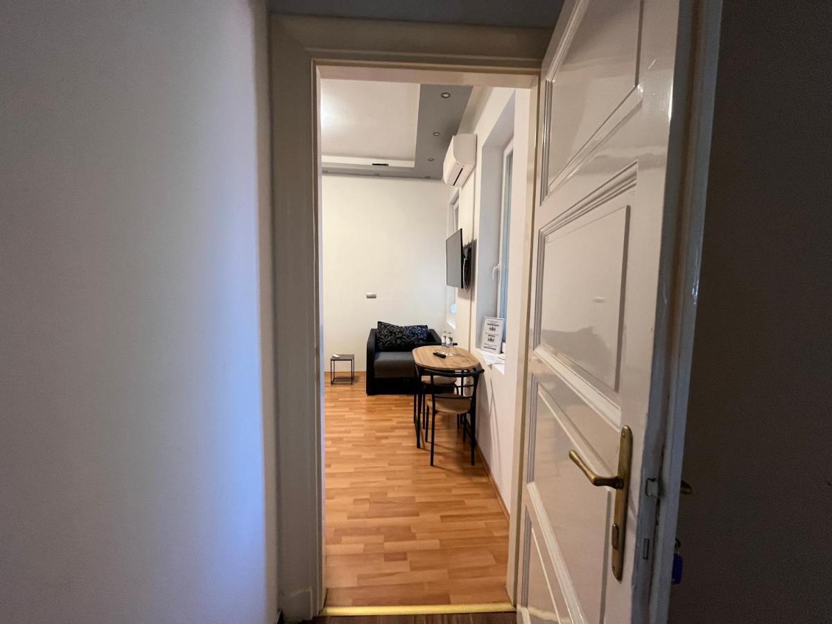 Szechenyi Aparman Apartment Miskolc Bagian luar foto