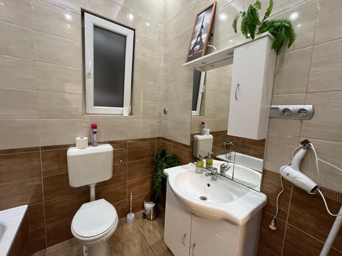 Szechenyi Aparman Apartment Miskolc Bagian luar foto